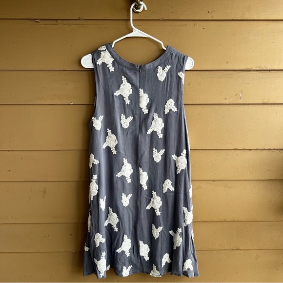 Honey Belle Floral Embroidered Swing Dress Size M, NWT - Picture 8 of 9